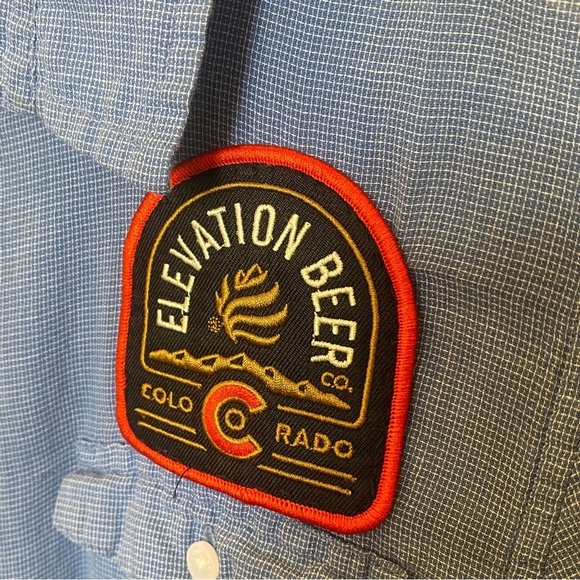 Horny Toad button down shirt roll up sleeves colorado brewery patch on front med - Picture 3 of 4